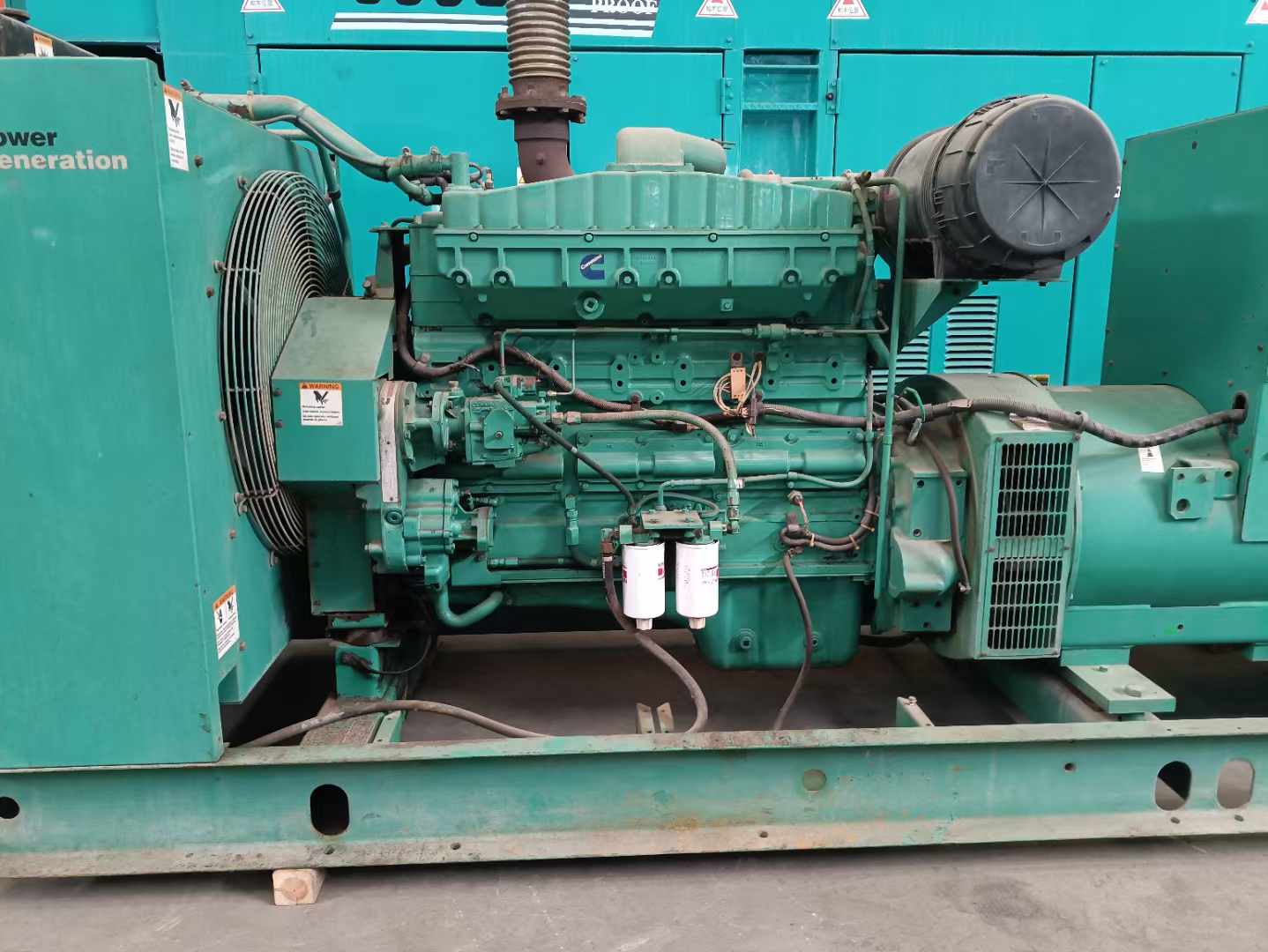 南郑过载会对 600kW 柴油发电机组造成哪些损害？